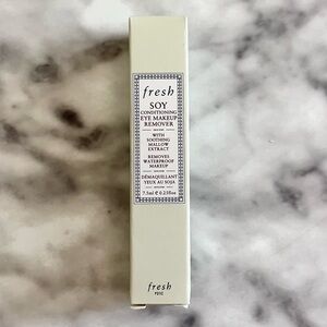 New Fresh Soy Conditioning Eye Makeup Remover